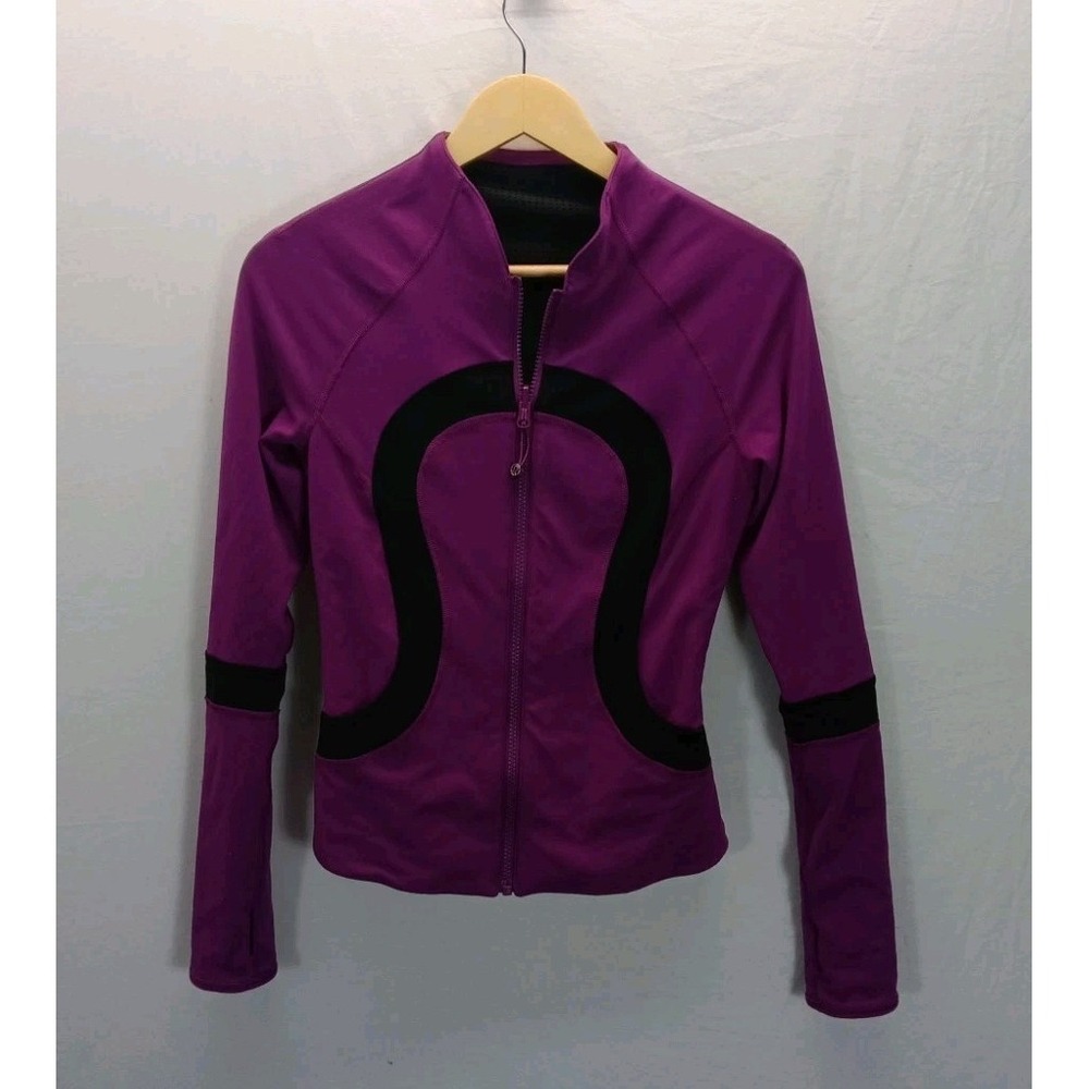 Lululemon Find Your Bliss Reversible Jacket Regal Plum Black Mesh Full‎ Zip Sz 4